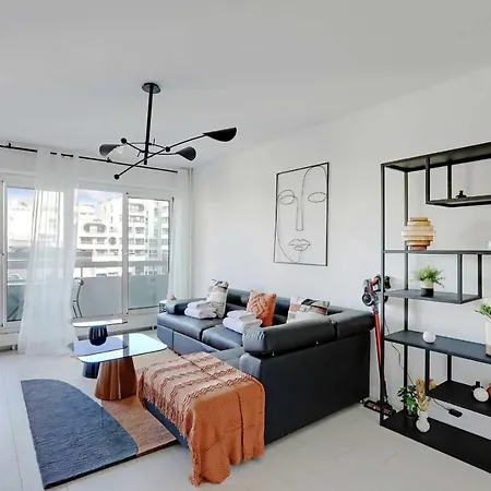 Charming T2 Refurbished Flanders Crimee * باريس